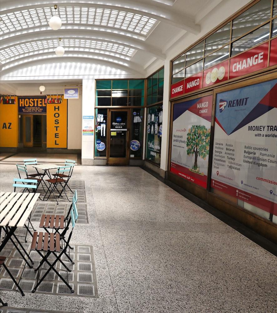 A Plus Hostel - Centrum Prague Exterior photo