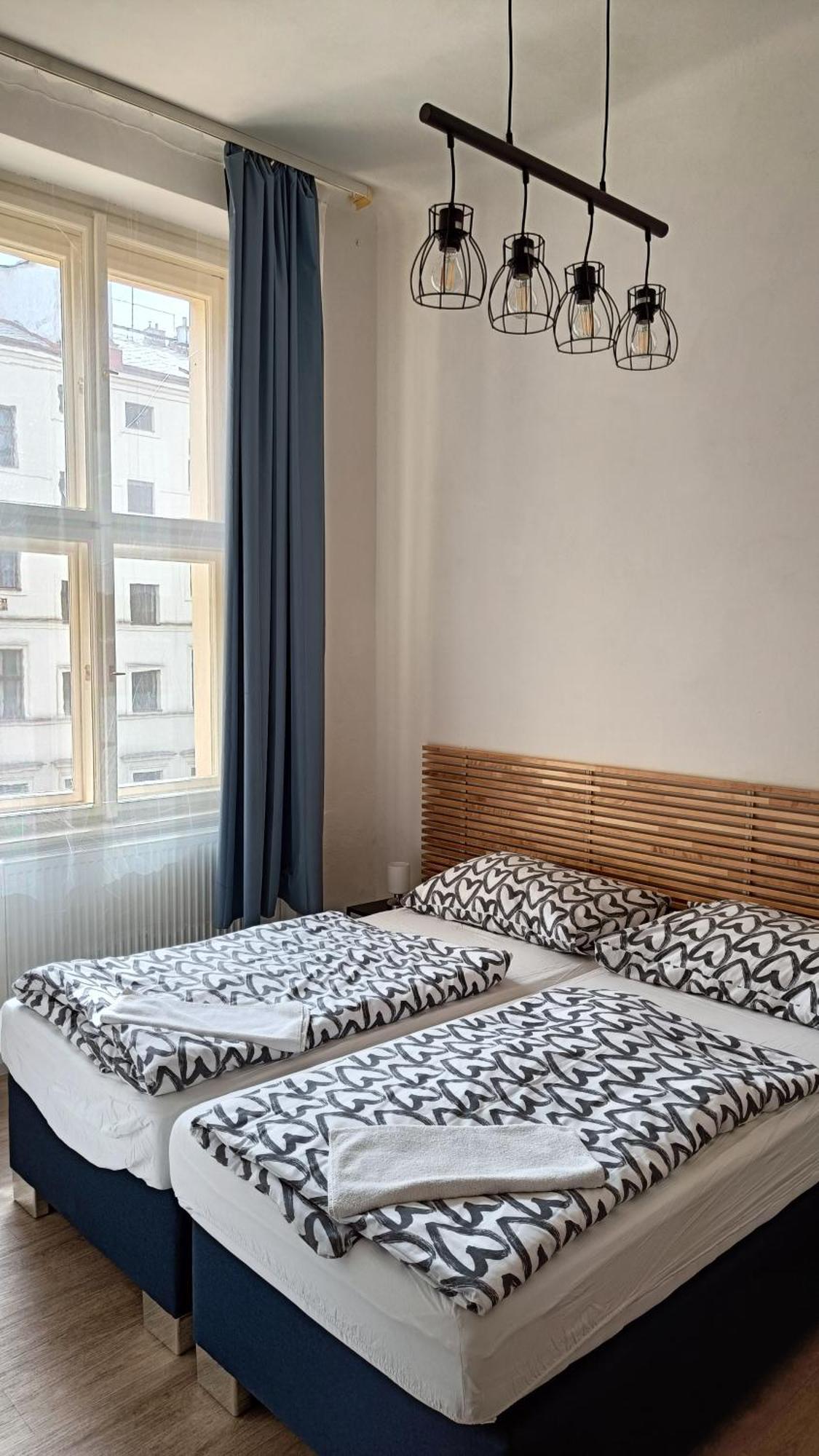 A Plus Hostel - Centrum Prague Exterior photo