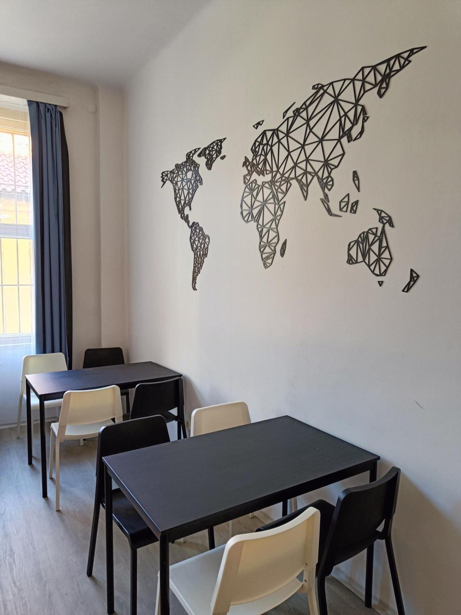 A Plus Hostel - Centrum Prague Exterior photo