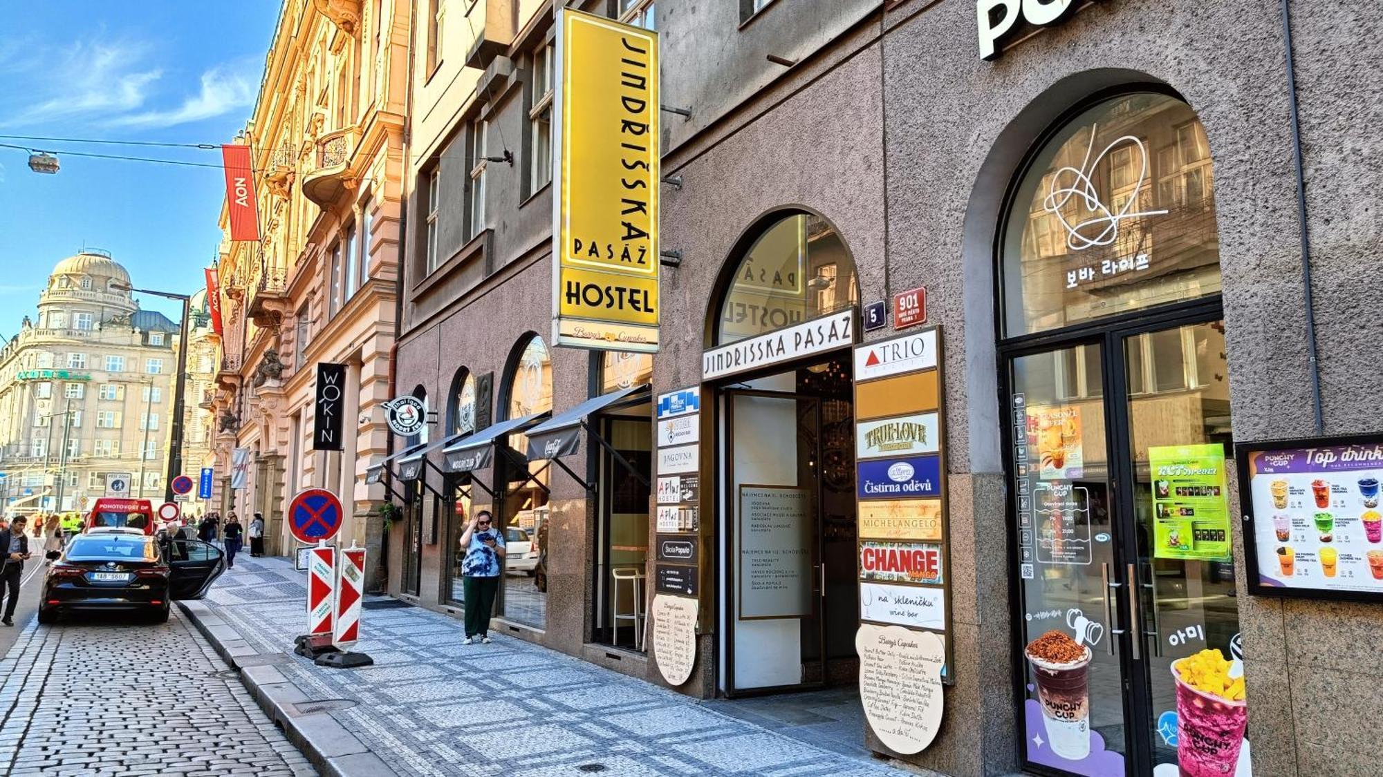 A Plus Hostel - Centrum Prague Exterior photo